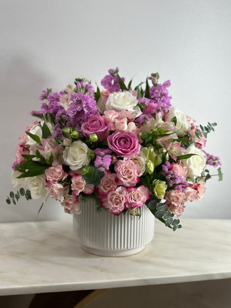 Store Pink Tulip Collection